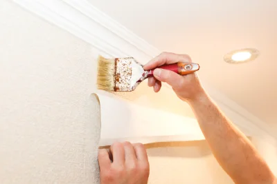 Pose de papier peint à Larrey — revêtements muraux et toiles de verre